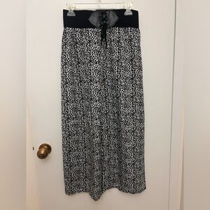 Women’s Black and White Baggy Lightweight Pants